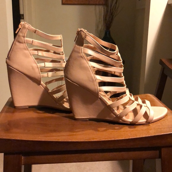 Dress shoes - Picture 2 of 6